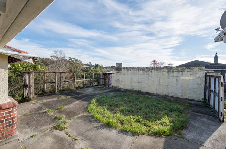 34 Jenner Road Toi Toi_19