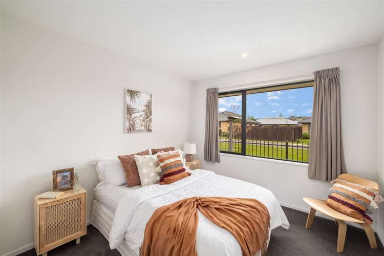 12 Somerville Crescent Aidanfield_9