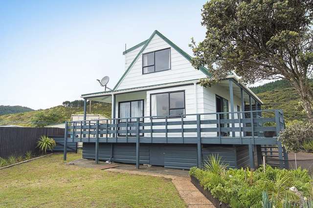 7 Cordyline Road Port Waikato_1