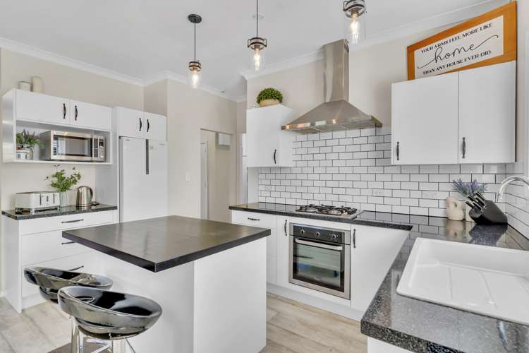 11 Ludlam Street Featherston_6