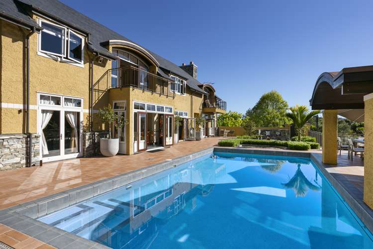 35 Huia Road Titirangi_12