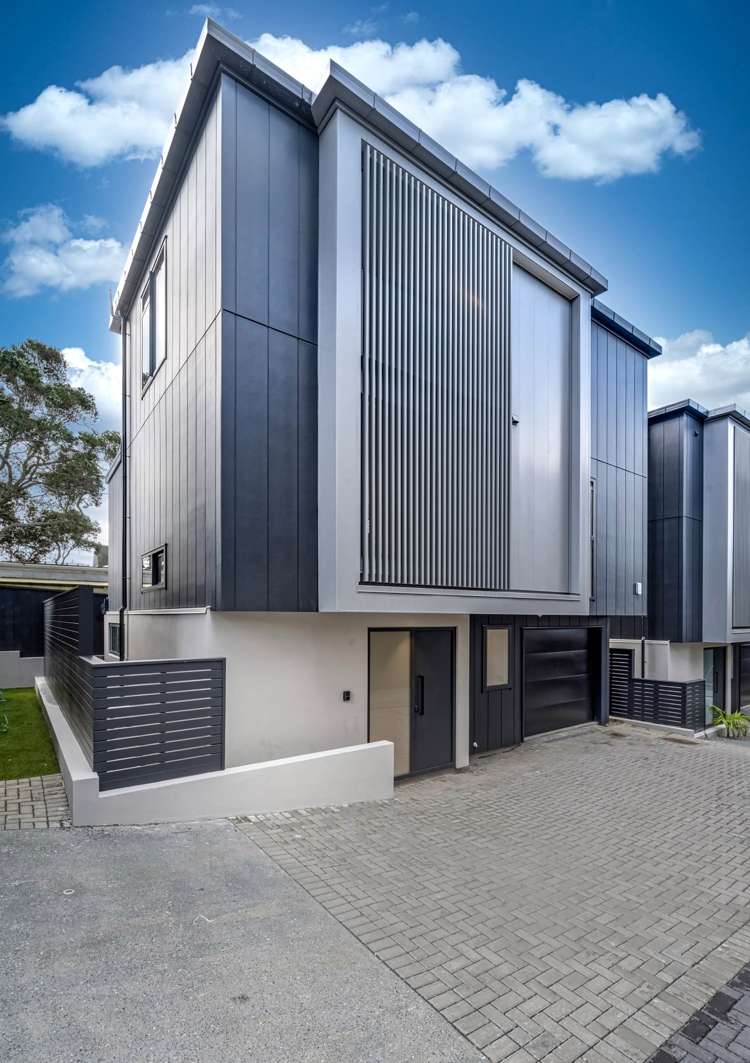 201e Hurstmere Road Takapuna_24