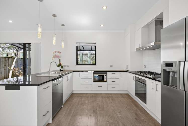 63 Silvana Drive Mission Heights_7