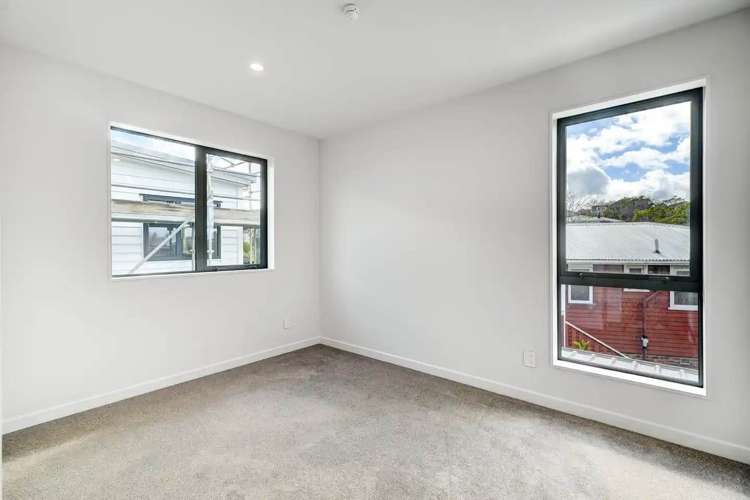 Lot 2/3 Firle Place Green Bay_17