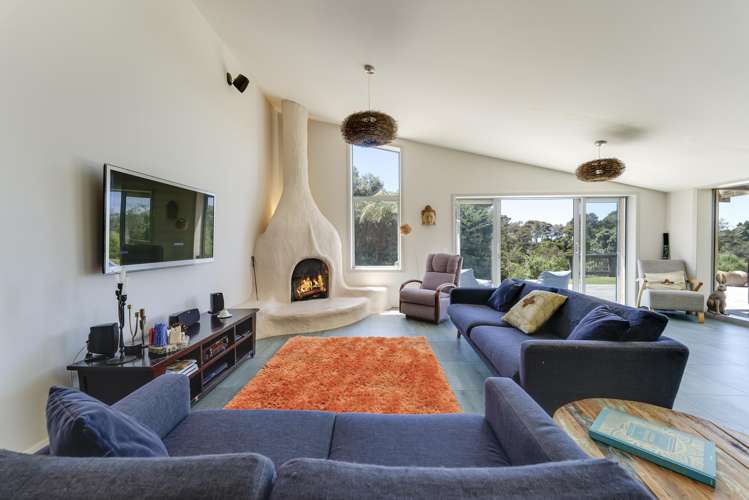 96 Fraser Road Rangihaeata_8