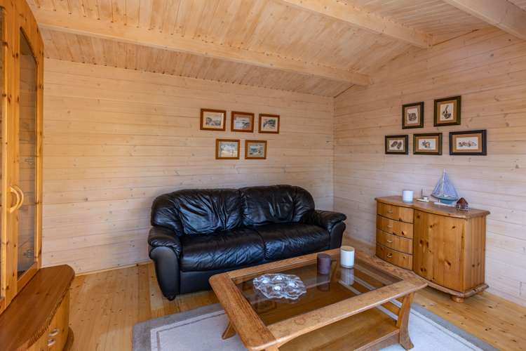 140 Merton Road Fernside_23