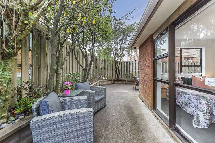 12a Shastri Terrace Khandallah_11