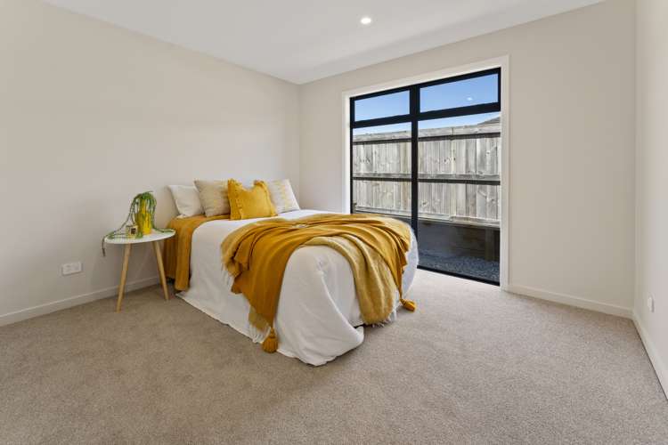 19 Sabine Drive Richmond_19