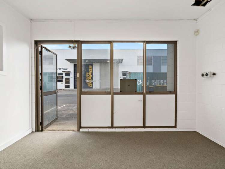 H4/50 Keeling Road Henderson_14