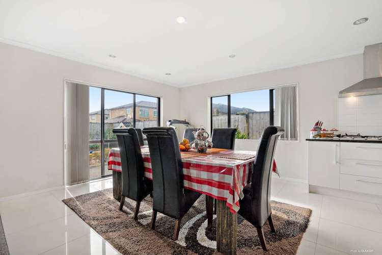 30 Clady Drive Flat Bush_8