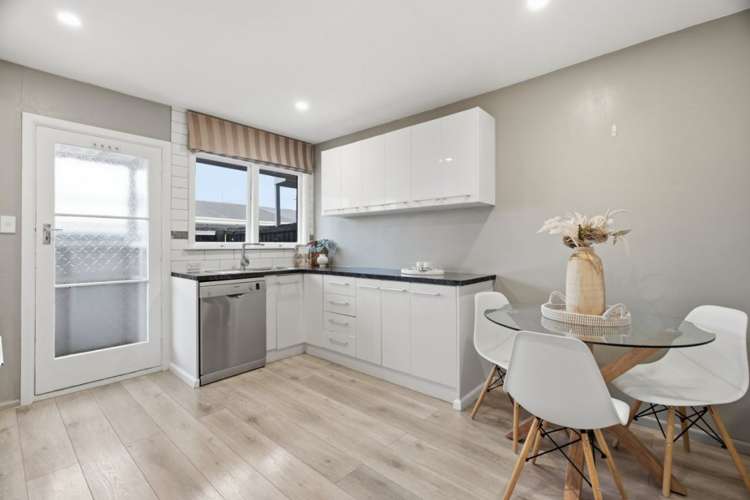 3/7A Curletts Road Sockburn_1
