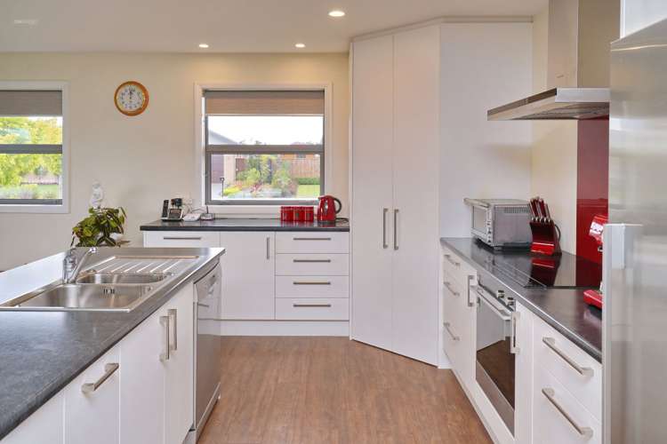 19 Sutherland Drive Kaiapoi_3