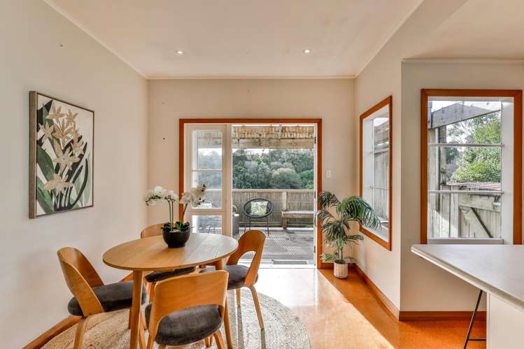 27 Kanuka Street Point Chevalier_10