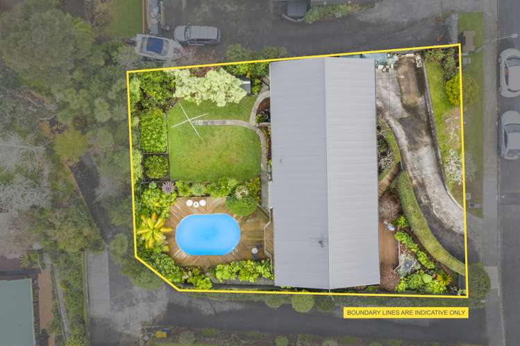 71 Daffodil Street Titirangi_16