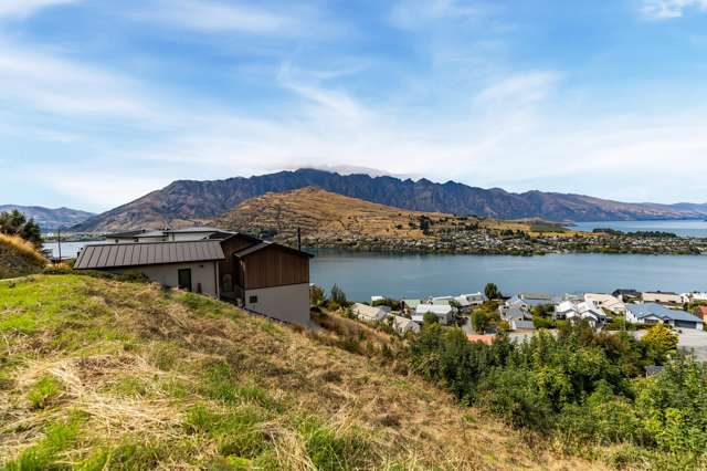 7 Conifer Lane Queenstown_1