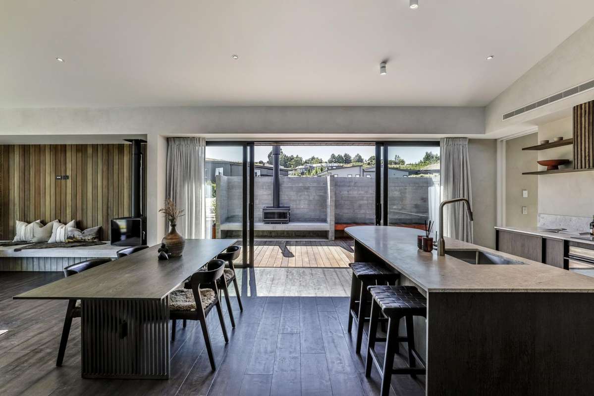 14 Kirimoko Crescent_2