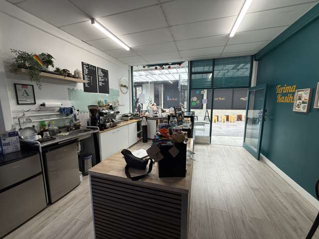 56-60 Hurstmere Road Takapuna (Takapuna Central)_4