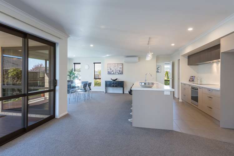 6 Concordia Drive Richmond_7