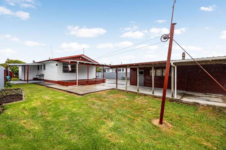 53 Karen Crescent Dinsdale_1