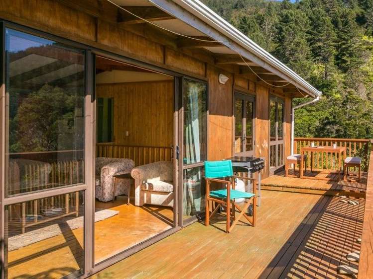 Maraetai Bay Marlborough_13