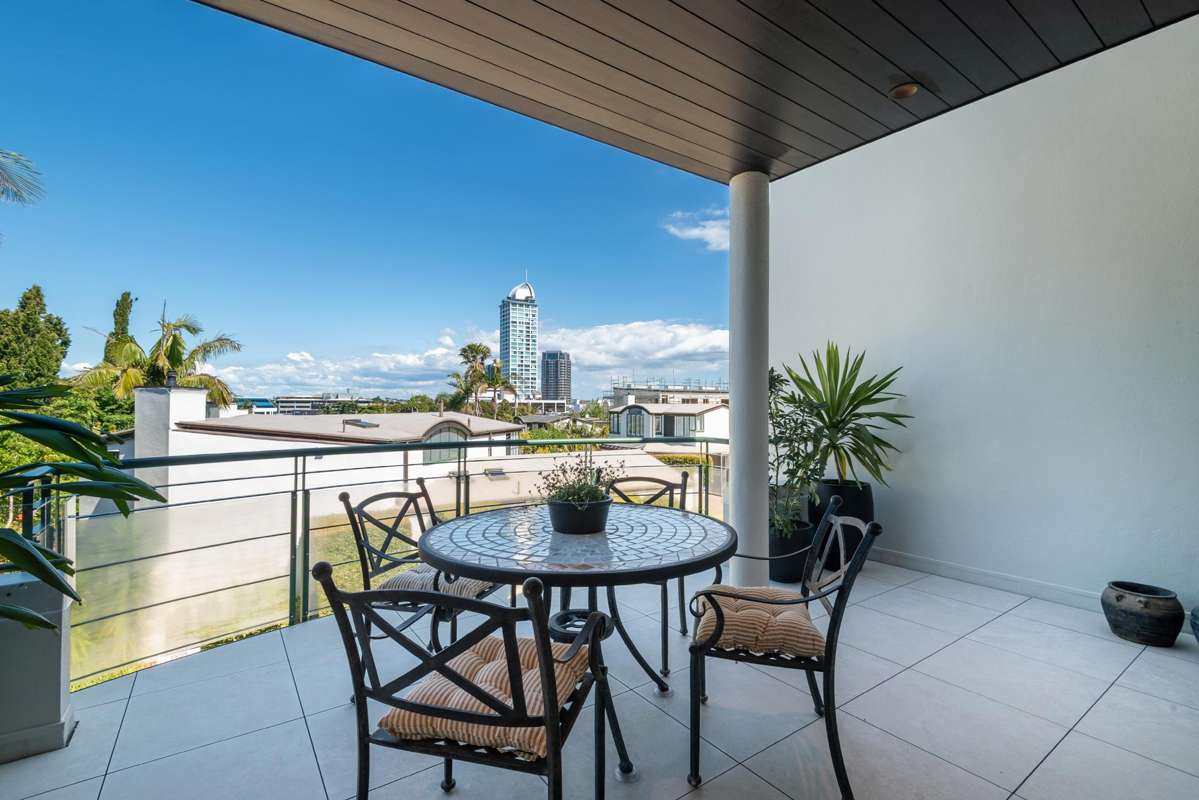 2/22 Killarney Street_3