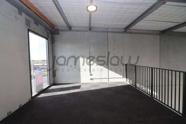 08/11 Northside Drive Westgate_12