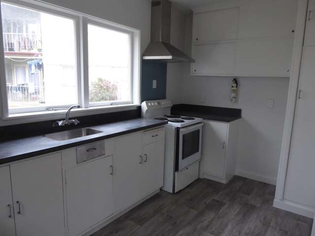 5/174 Kings Crescent 2652_1