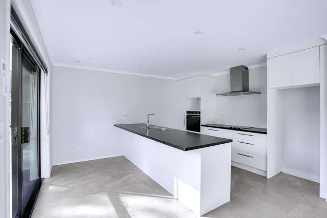 GJ Gardiner Built Modern Brick Beauty - Freehold