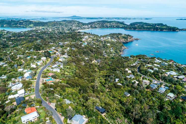 27 Hauraki Road Oneroa_25