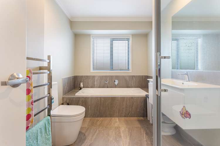 1 Reserva Crescent Kumeu_11