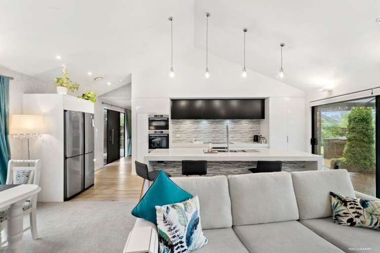 27 Stockyard Crescent Pukekohe_11