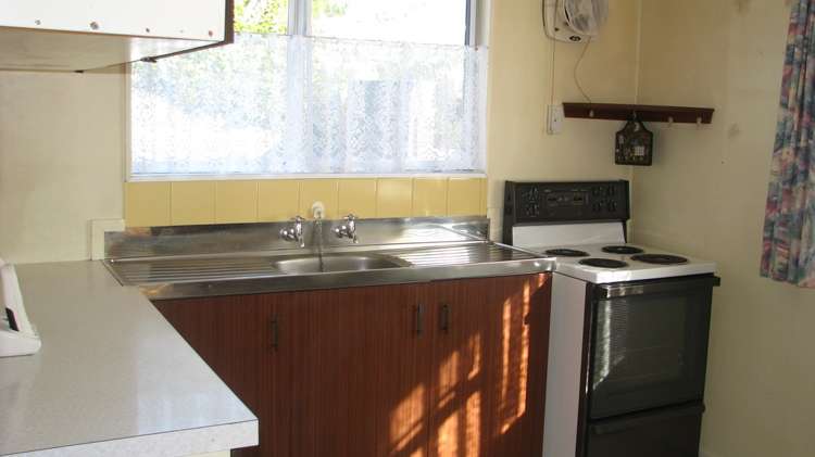 1/12 Galbraith Street Allenton_2