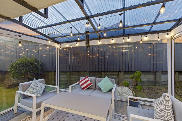 20 Ronald Scott Grove Riverstone Terraces_10