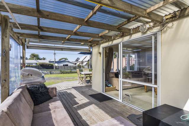 215 Ocean Road Whangamata_2