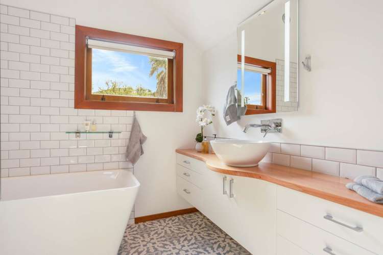 2 Bluff Terrace Hillsborough_19