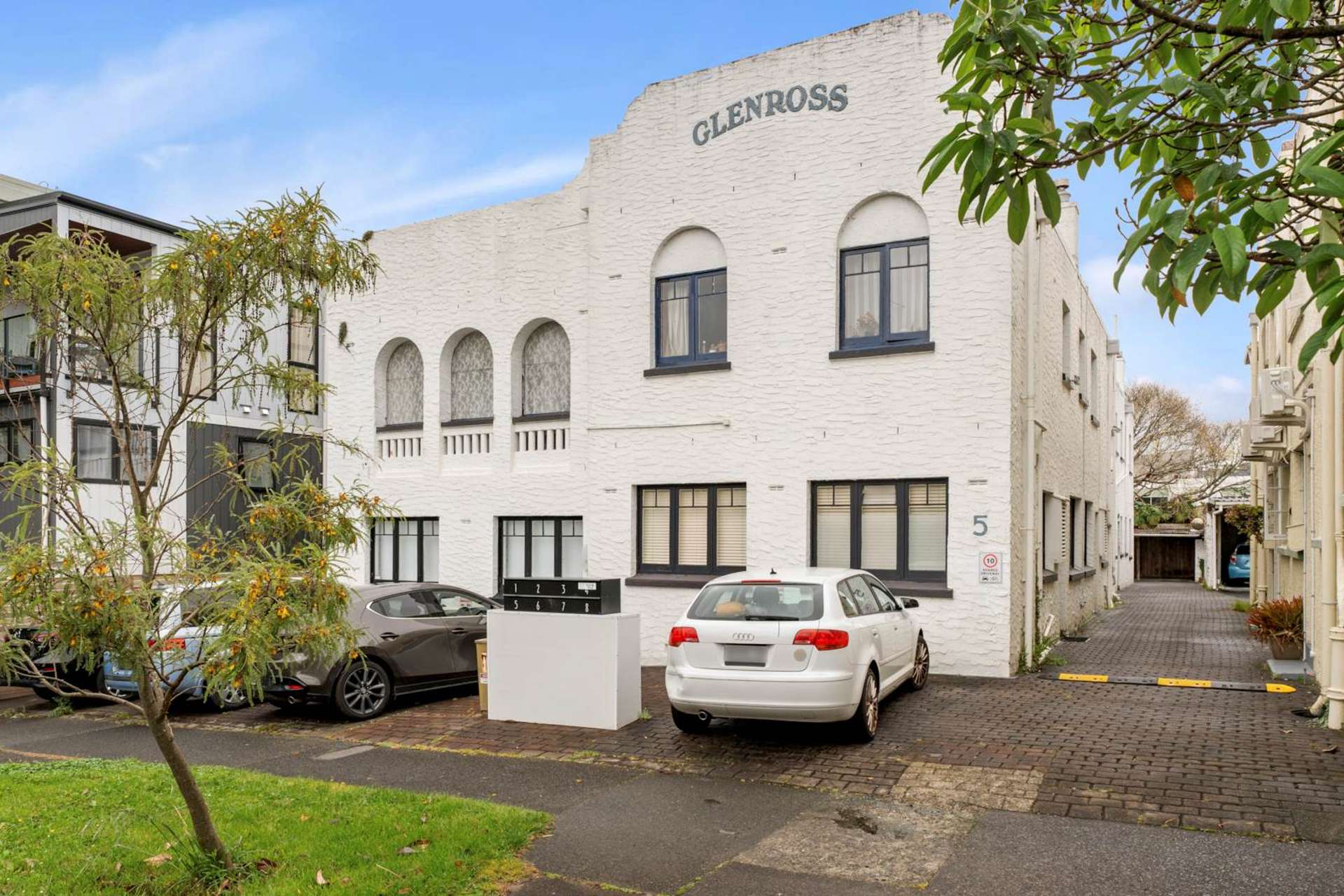 8/5 Sarawia Street Newmarket_0