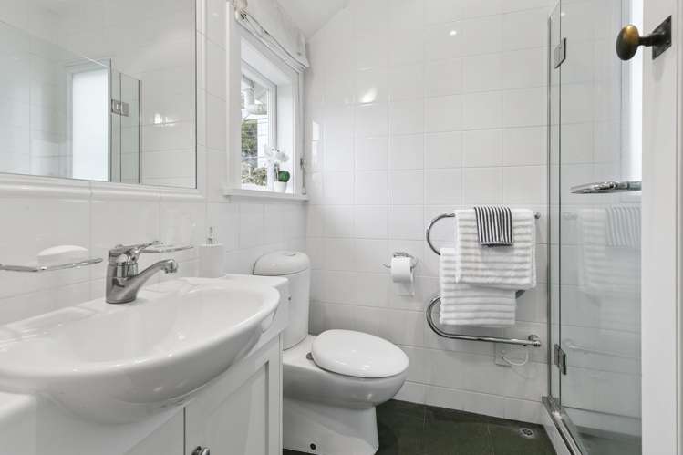 14 Kinross Street Kelburn_12