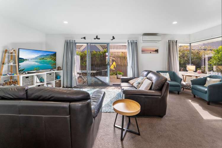 1/50 Masefield Street 10816_8