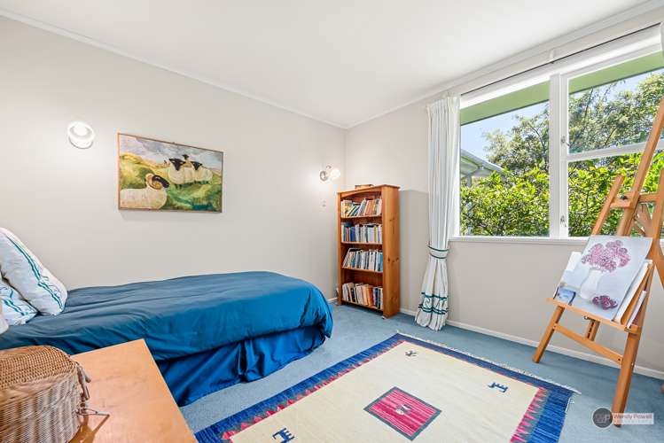 18 Harewood Grove Pinehaven_10