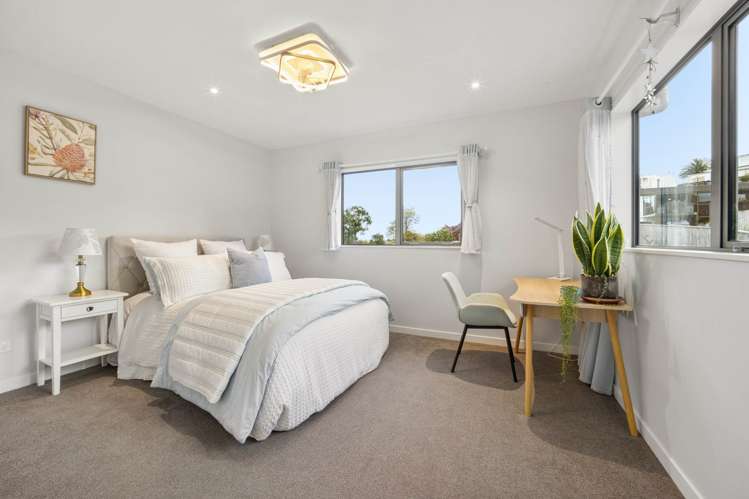 6 Winhall Rise Remuera_11