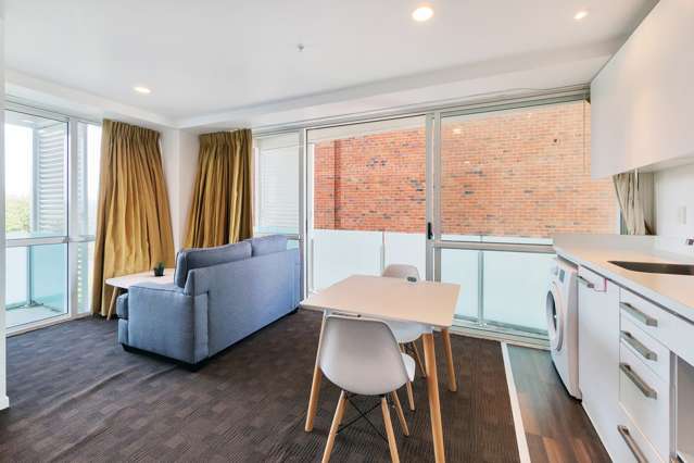 1001/10 Waterloo Quadrant Auckland Central_2