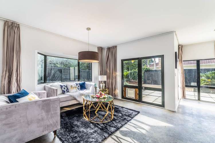 211b Saint Andrews Road Epsom_4