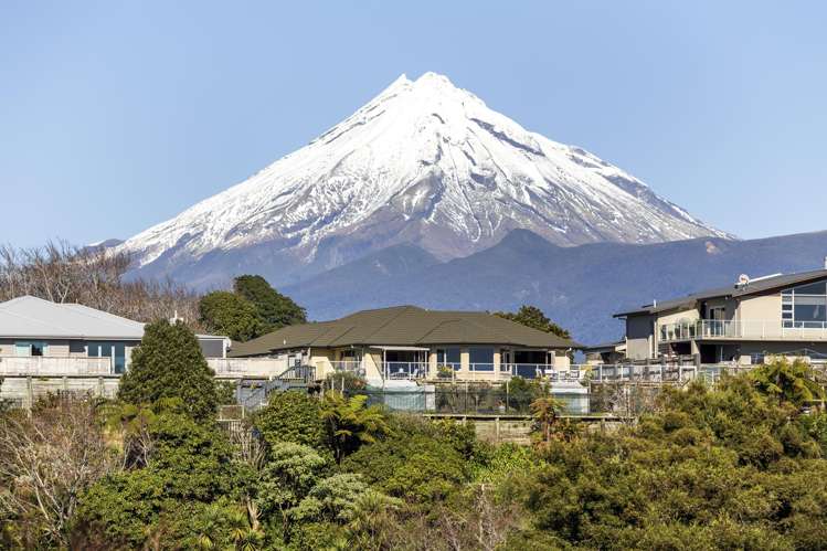 9A Manukaka Heights_0