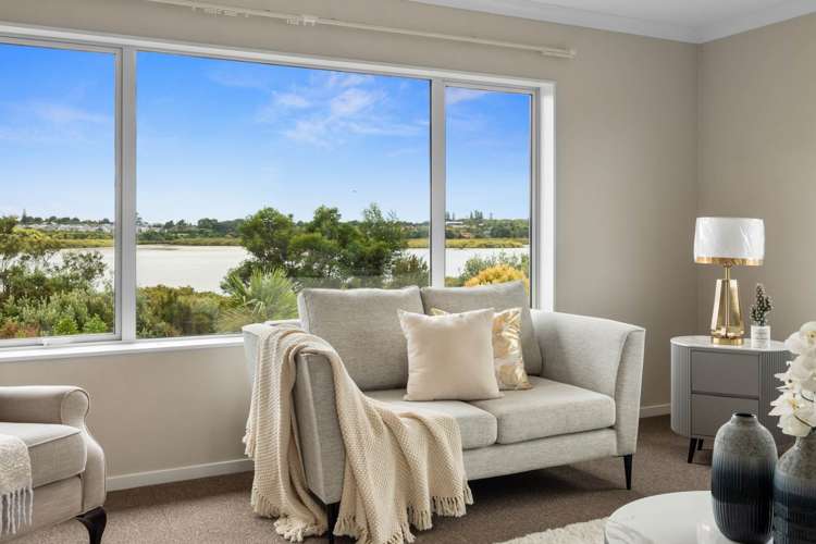 5 Iwinuku Crescent Wattle Downs_13