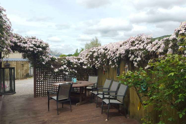 7 Hinenamu Grove Turangi_10