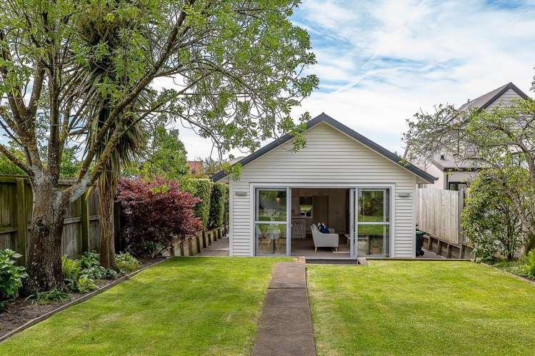 8 Short Street Waltham_7