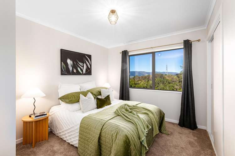 21 McEwen Crescent Riverstone Terraces_18