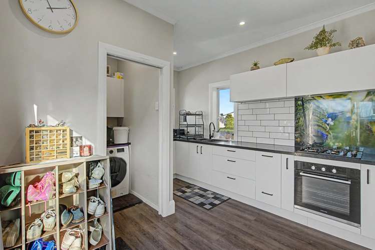 429 Tweed Street Invercargill_11