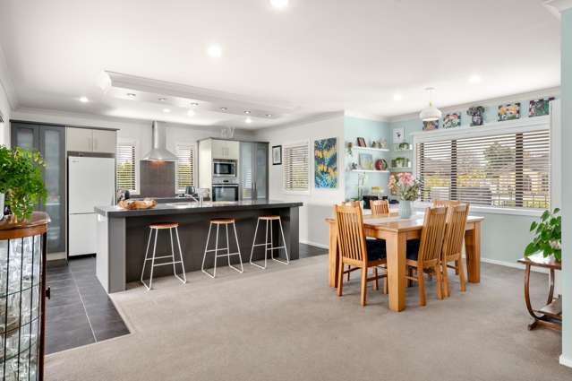 1 Whitford Place Rototuna North_3