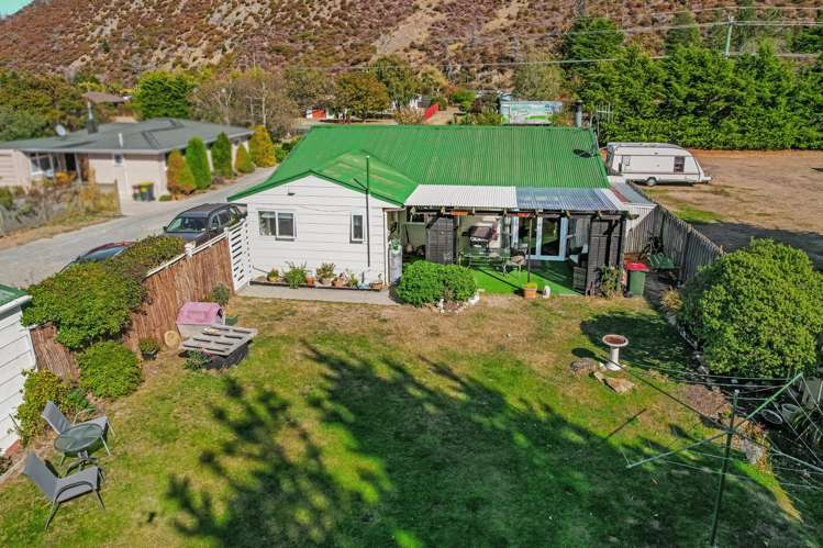 74 Bledisloe Street Kurow_15